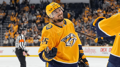 Carrier Embraces Expectations After Re-Signing With Predators 