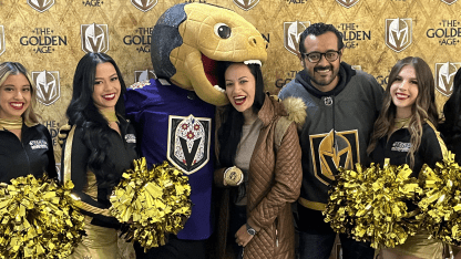 Refuerzan los Golden Knights sus lazos con México