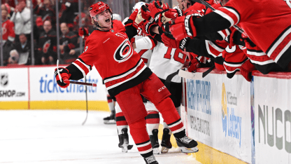 Blake_Hurricanes-bench_celebrates