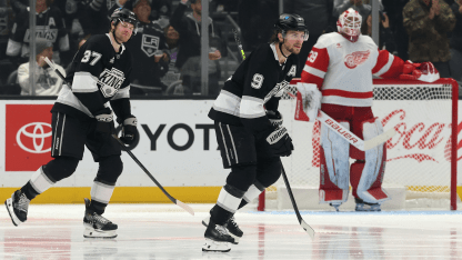 Detroit Red Wings Los Angeles Kings game recap November 16