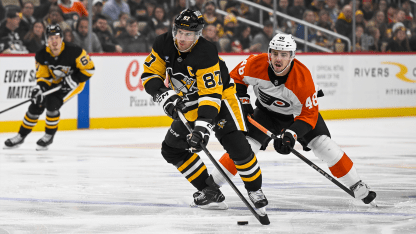 Sidney Crosby ties Mario Lemieux for Penguins assist record