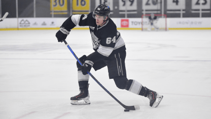 Los Angeles Kings top prospects for 2025-26 season 32 in 32
