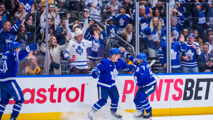 Maple Leafs enter holiday break with a welcome boost