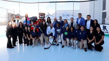 NHL, Florida unveil ice rink as legacy project