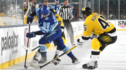 Game Photos: Stadium Series