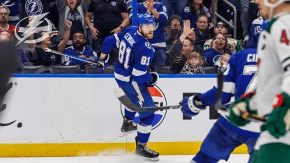 Photos: Lightning vs. Wild