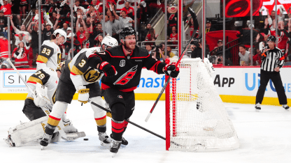 Andrei Svechnikov heating up, scores two big goals in Game 5