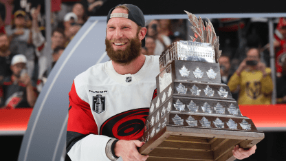 Jordan Staal MVP tar hem Conn Smythe Trophy 2026