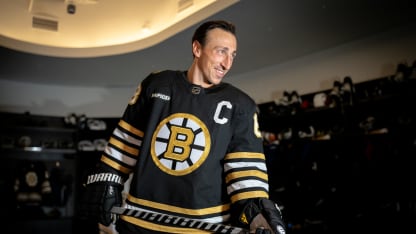 Top 10 Boston Bruins Uniforms Of All Time