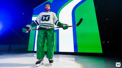 Carolina hurricanes wearing 2024 hartford whalers jersey