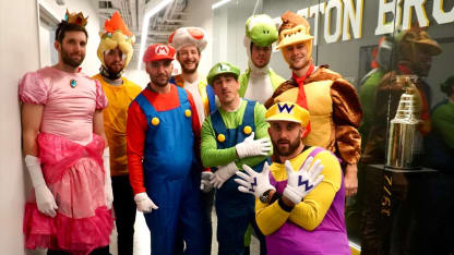 B's Dress as Nintendo Mario Characters for Halloween Hospital Visit |  Boston Bruins