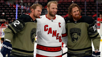 Staal brothers bring sibling rivalry to Panthers-Hurricanes