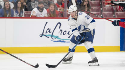 Point scores, Lightning lead Stars 1-0 after 1st in Game 6 Game