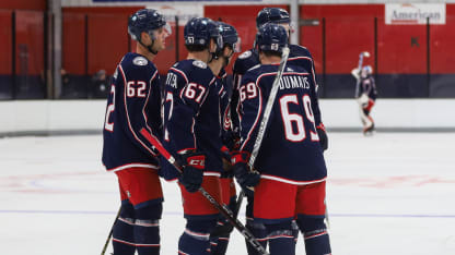 Check Out The Most Talented Pee-Wee Hockey Game Ever Played