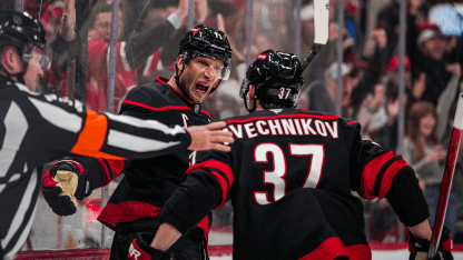 Oilers' Power Play Rules with Surprise Anchor