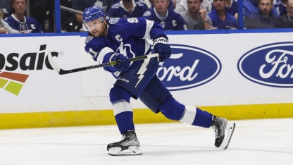 Tampa Bay Lightning Gift Guide: 10 must-have Steven Stamkos items