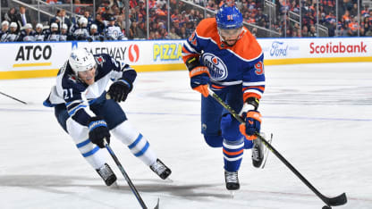 Oilers lose to Jets in pre-season opener