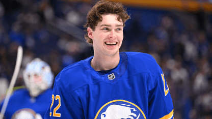 Sabres sign Quinn to 2-year contract
