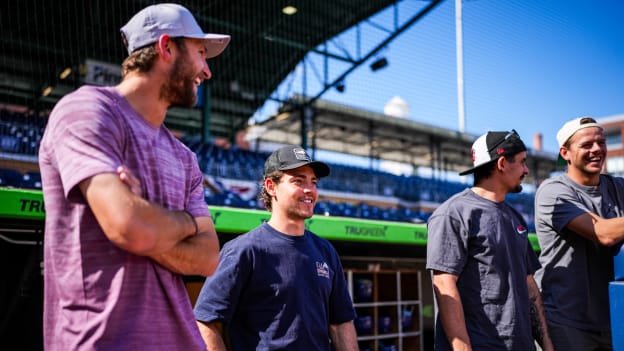250912_Digital_Durham_Bulls_BP_JL108623