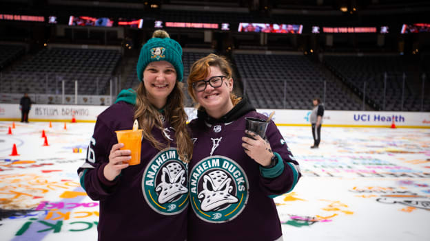 2425_OA_PaintTheIce_089