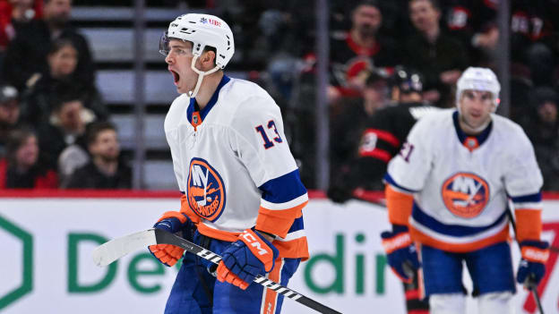 UBS Postgame Photos: Islanders 5, Senators 3