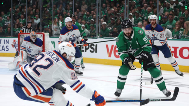 Edmonton Oilers v Dallas Stars - Game One