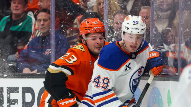 Edmonton Oilers v Anaheim Ducks