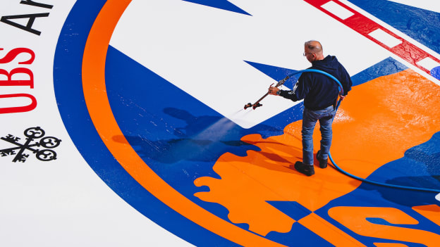 20250913_ICEIN_FIRSTCUT-76