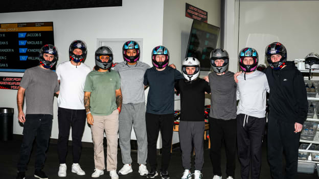 260127_RushHour_GoKart_TeamOuting_JPL09972