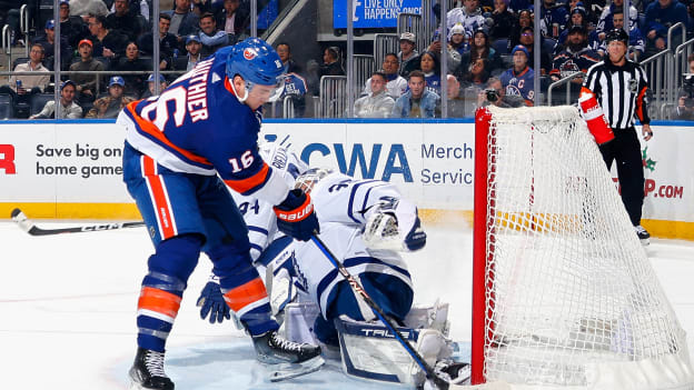 UBS Postgame Photos: Islanders 4, Maple Leafs 3 OT