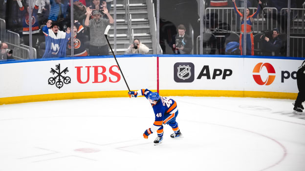 20260103_NYI_TOR_SHAEFOTWIN-01