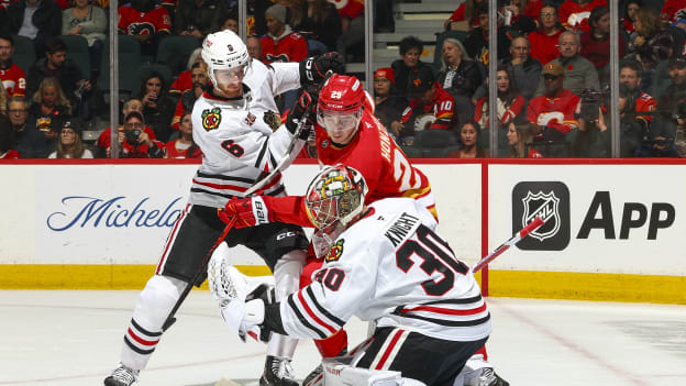 20251107_CGY_vs_CHI_FLA0130_GT