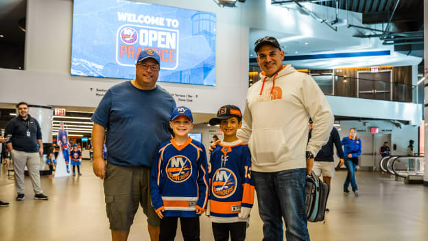 PHOTOS: Islanders Open Practice