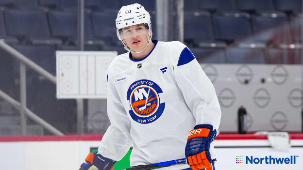 PHOTOS: Islanders Morning Skate Feb. 7