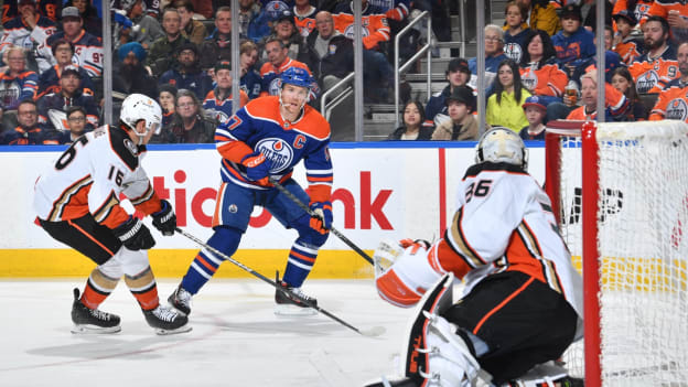 GALLERY: Oilers vs. Ducks