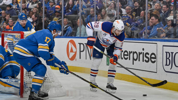 Edmonton Oilers v St. Louis Blues