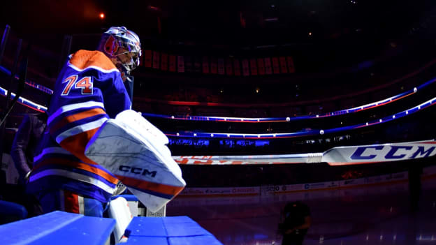 GALLERY: Oilers vs. Avalanche