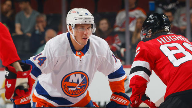 New Jersey Devils Score Victory Against New York Islanders in a Close 6-5  Game