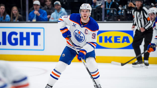 Edmonton Oilers v Utah Mammoth