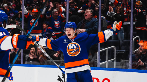 20260131_NSH_NYI_P1_GOAL_SCHAEFER-7