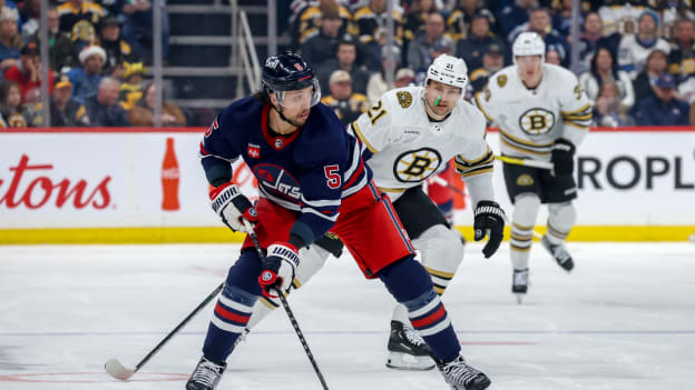 GettyImages-1868369110