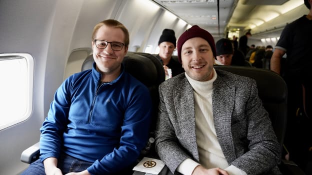Photos: Bruins Siblings Trip | Flight to Dallas