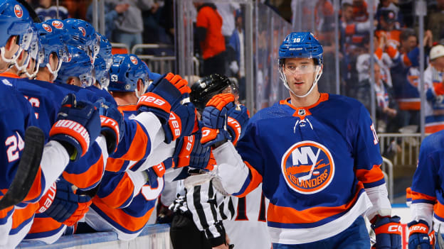 UBS Postgame Photos: Islanders 7, Blue Jackets 3