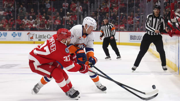 UBS Postgame Photos: Red Wings 2, Islanders 1