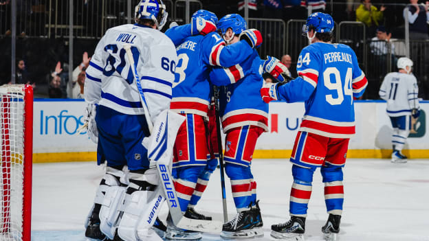 Toronto Maple Leafs v New York Rangers