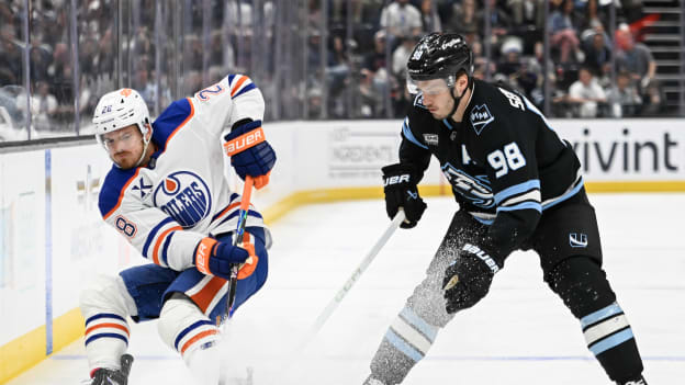 Edmonton Oilers v Utah Mammoth