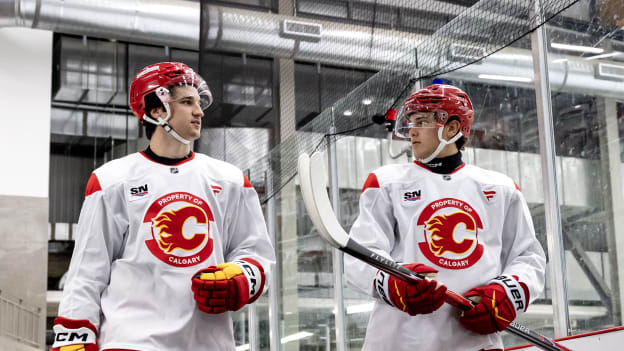 20260701_FLAMES_DEV_CAMP_FLA0334_JP