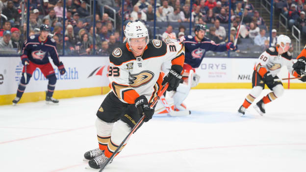 18206499_NHL__OCT_24_Ducks_at_Blue_Jackets_Andrew_Taylor_(Greenfly)_20231025_171728