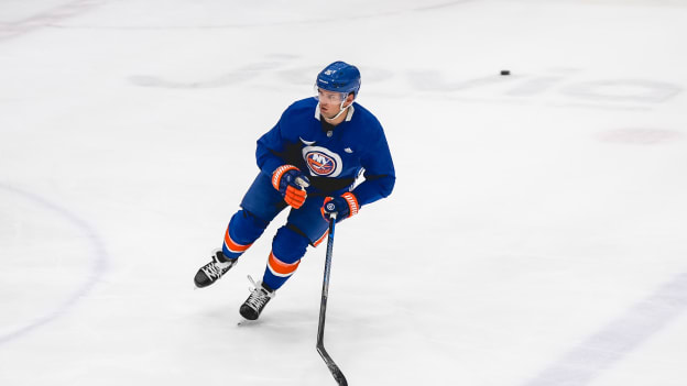 PHOTOS: Islanders practice Oct. 16, 2023