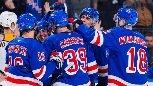 Nashville Predators v New York Rangers